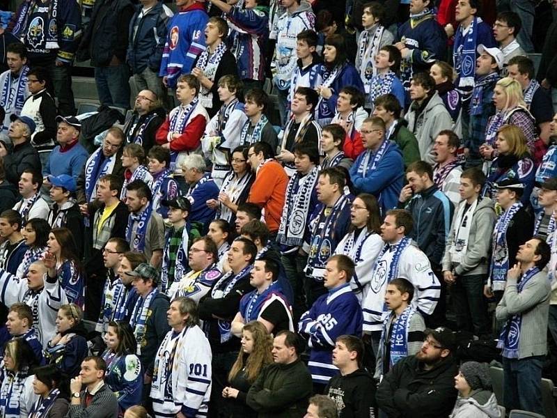 Kladenští fanoušci pomohli zaplnit O2 arenu