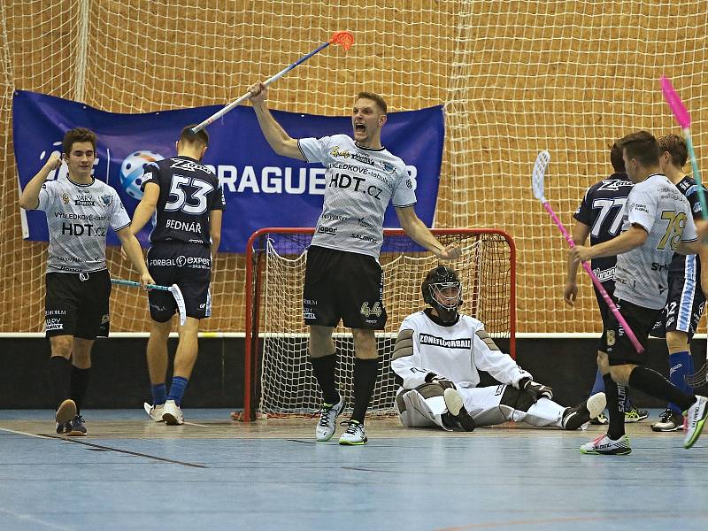 KANONÝŘI KLADNO – FB HURRICAN KARLOVY VARY 8:5., 1.liga mužů, 14. 10. 2018