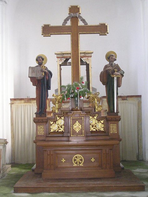 ODCIZENÁ SOCHA byla součástí oltáře kostela v Žilině. 