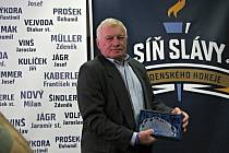 Otevření Síně slávy kladenského hokeje. Lubomír Bauer