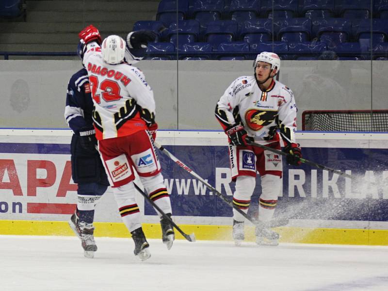 Rytíři Kladno – Jestřábi Prostějov 5:2, WSM liga LH, 25. 11. 2015