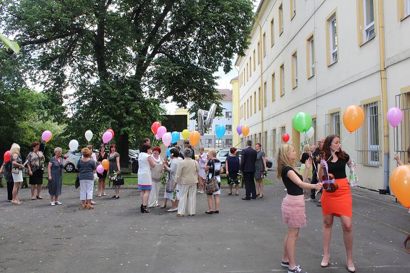 Střední zdravotnická škola a Vyšší odborná škola zdravotnická Kladno oslavila sedmdesát let od svého založení.