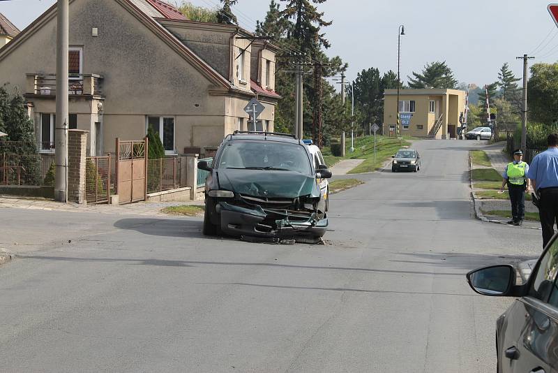 Nehoda se stala v sobotu nedlouho před polednem.