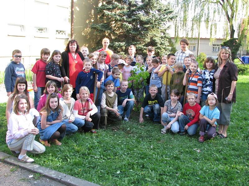 Den Země oslavili také žáci ze Základní školy Pchery