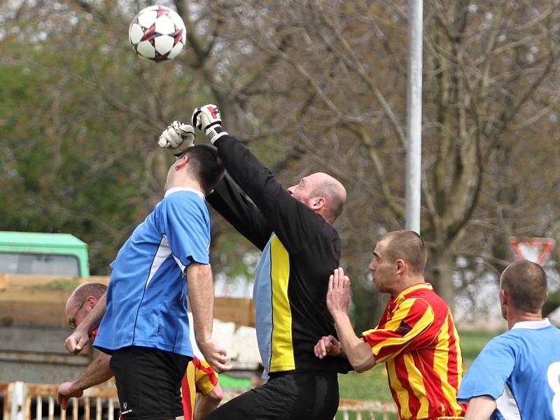 Sokol Lidice B - Sokol Bratronice 3:2 pk, IV.tř. sk.A, okr. Kladno, 20. 4. 2014