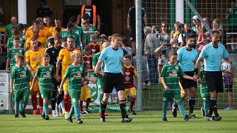 Sokol Hostouň - FK DUKLA Praha 0:3 (0:1), 1. kolo 24. 8. 2022