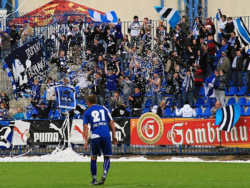 SK Kladno - FC Slovan Liberec  1:2 (0:0) , utkání 30.k. Gambrinus liga 2009/10, hráno 15.5 .2010