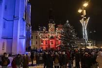 Kladenské Vánoce byly zahájeny v neděli 3. prosince koncertem Štefana Margity.