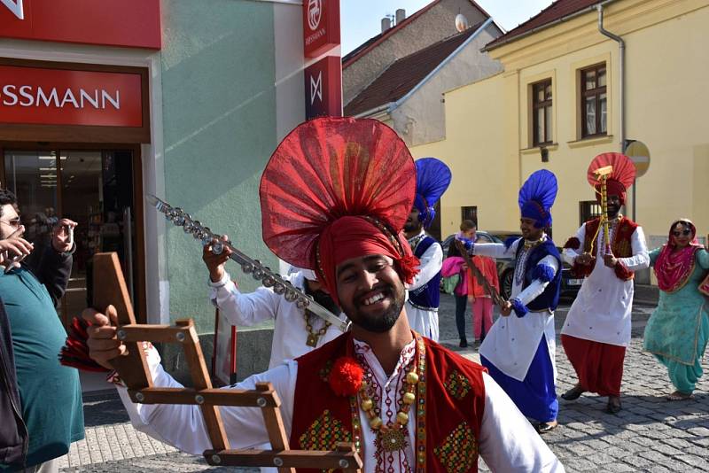 Dny indické kultury pokračují v Kladně i ve Slaném.