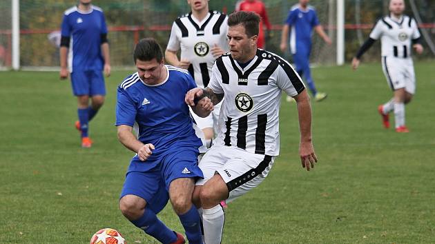 FOTO: Okresní přebor: volejbalový blok neměl nárok - Kladenský deník