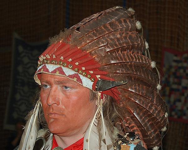 Severoamerické indiánské powwow počesku se konalo v Kladně.