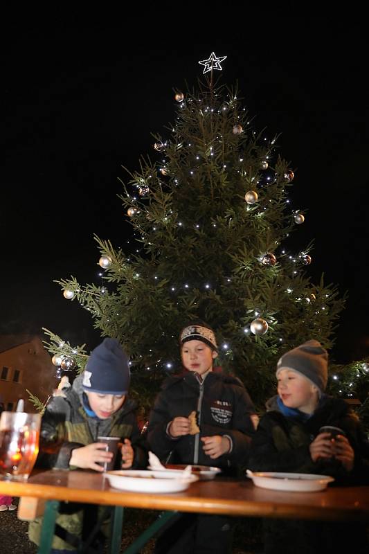 Advent v Hartmanicích.