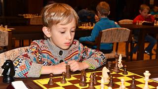 Po dvouleté pauze odstartoval tradiční šachový turnaj O pohár města Klatov  - Klatovský deník