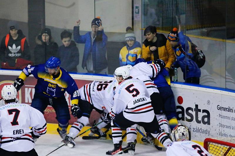 19. kolo: IHC Králové Písek (modří) - SHC Klatovy 8:3.