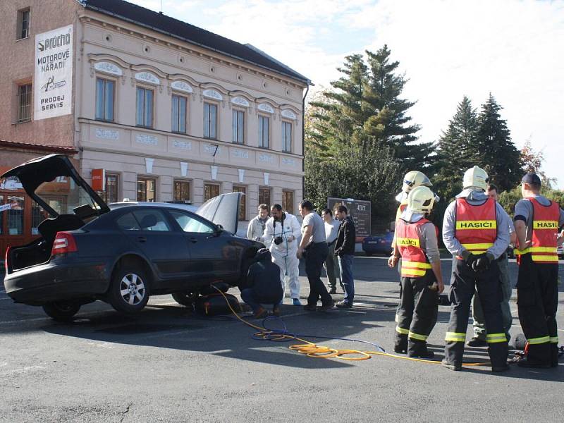 Policie uzavřela parkoviště v Klatovech