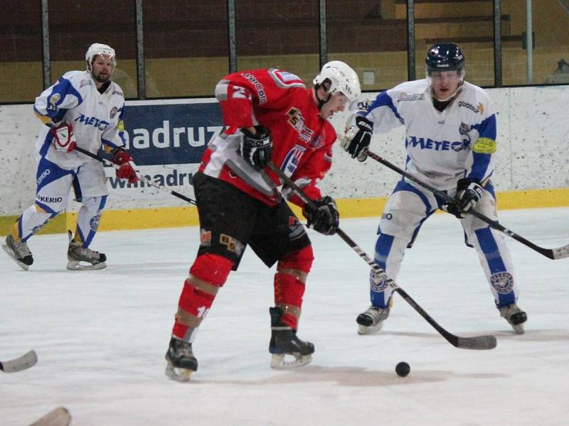 Plzeňská krajská liga mužů HC Klatovy B - HC Meteor Třemošná 7:5.