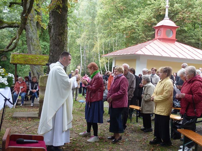 Pouť u Dobré Vody u Pocinovic. Foto: Martina Matějková