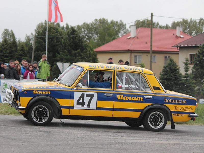 První rychlostní zkouškou 23. Historic Vltava Rallye byl tradičně Klatovský okruh.