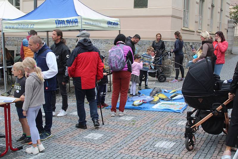 Děti si v rámci otevření kanceláře zasoutěžily během disciplín s evropskou tématikou.