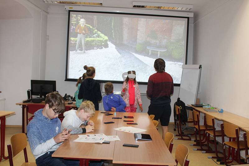 Děti si v rámci otevření kanceláře zasoutěžily během disciplín s evropskou tématikou.