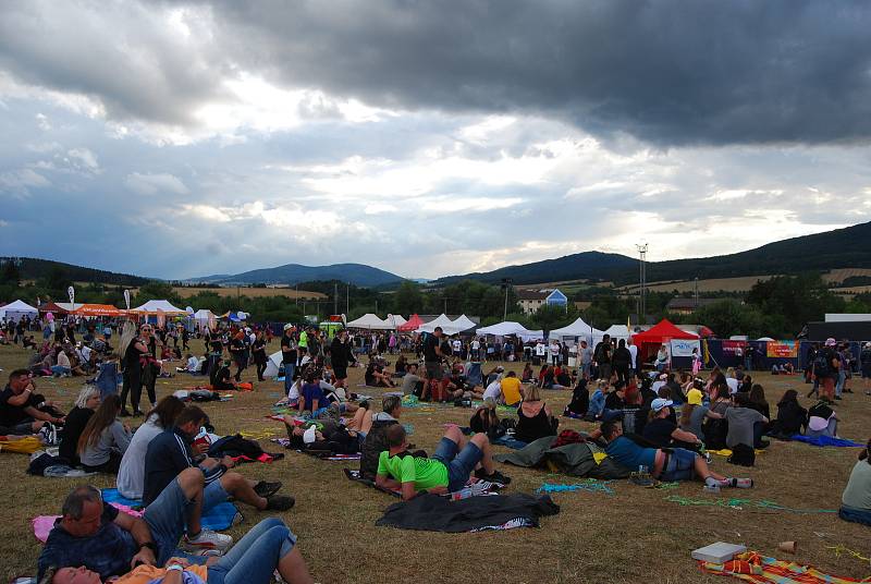 Sedmnáctý ročník letního kulturního festivalu Hrady CZ je v plném proudu.