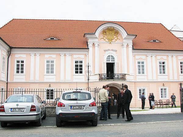 Slavnostní otevření zámku v Hrádku u Sušice