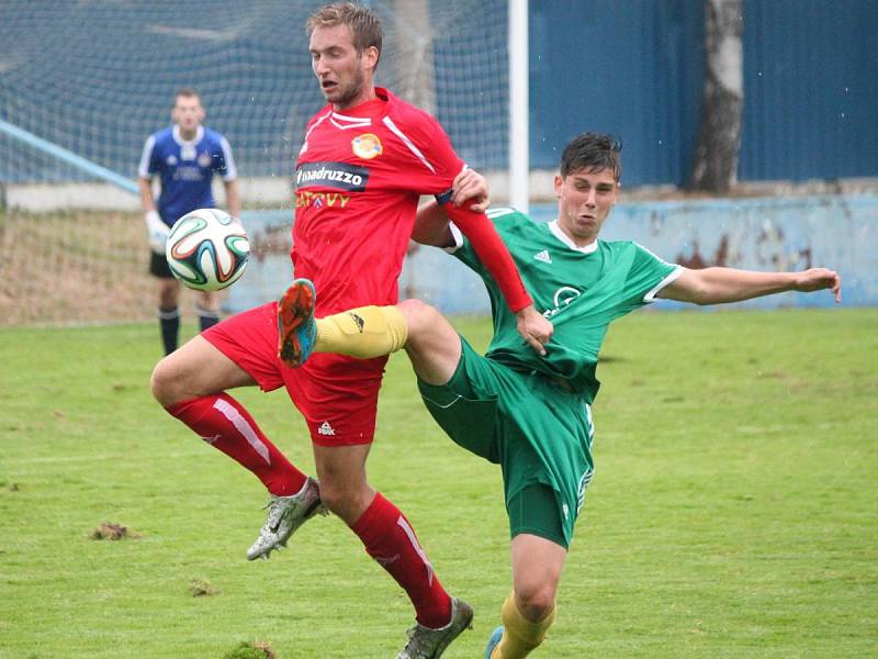 V předehrávaném 4. kole divize podlehly doma Klatovy Karlovým Varům 1:4