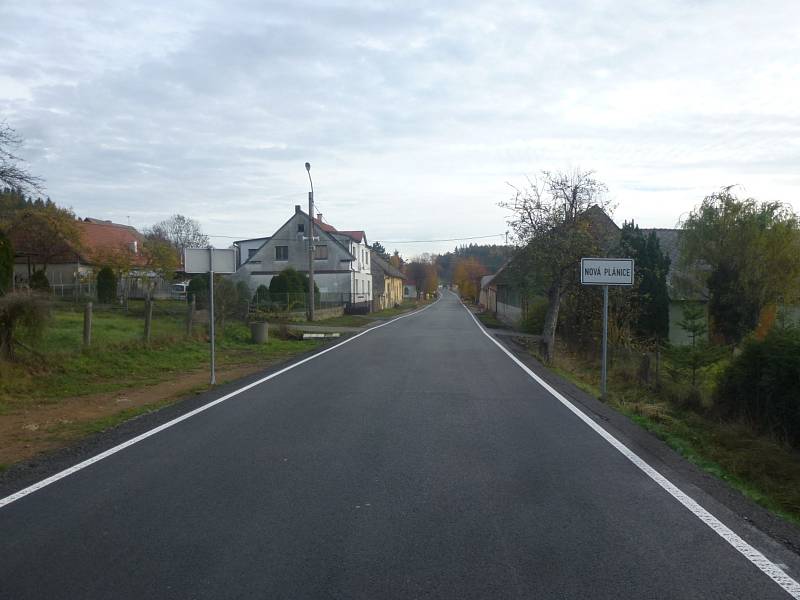 Kraj opravil silnici z Plánice na křižovatku pod Bukovákem.