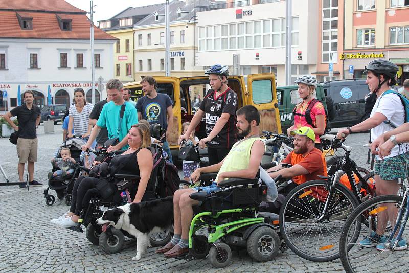 Otevření centra v Klatovech.