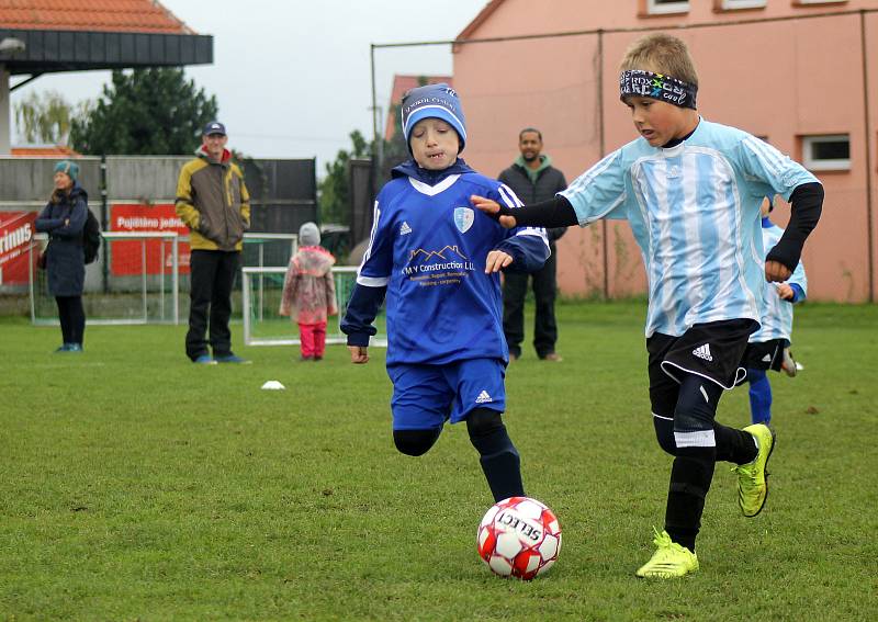 Turnaj Kopačka, Jesenice u Prahy, 2. října 2022: SK Slavia Jesenice, Viktoria Vestec, Čechoslovan Dolní Jirčany, Sokol Čestlice a Sokol Zvole.