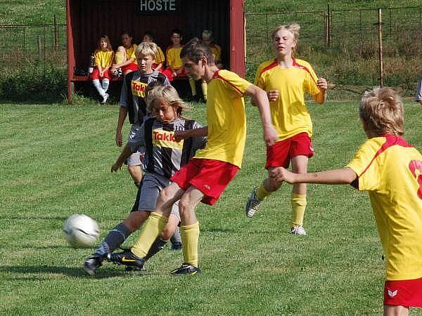 Fotbal žáci Nezamyslice (šedé dresy) - Žichovice