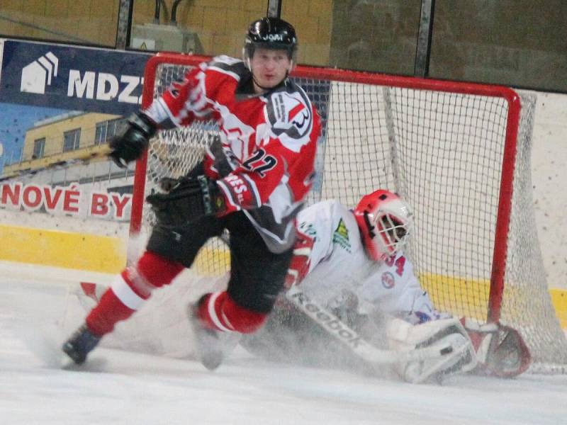 Plzeňská krajská liga Klatovy B (b) - Pubec Plzeň 10:2.