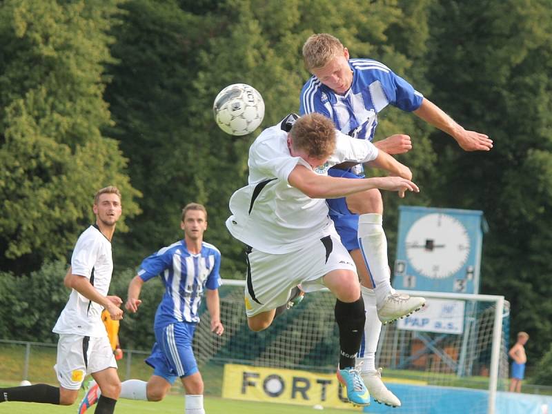 I. kolo Poháru České pošty: Sušice (v bílém) - Domažlice 1:5.