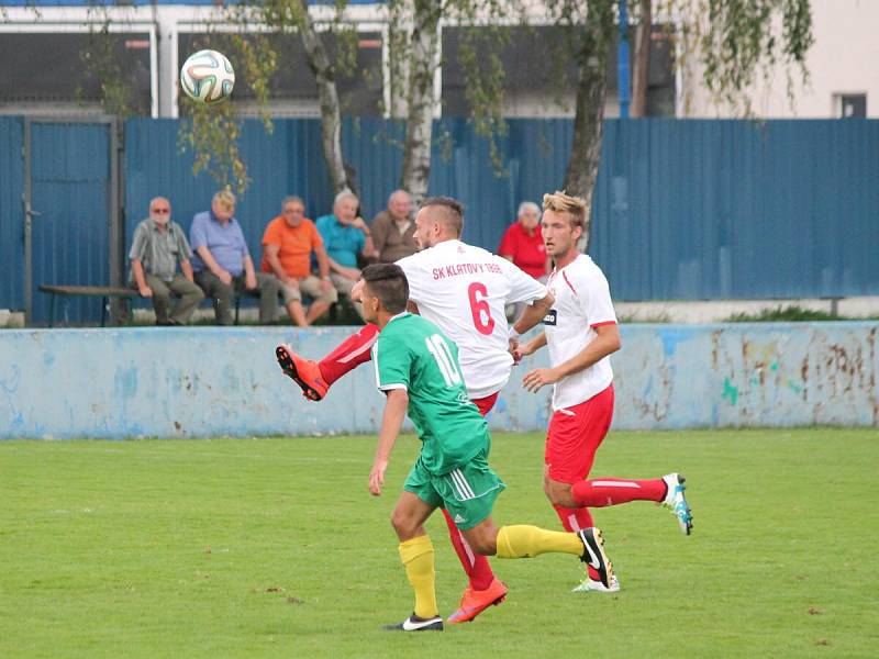 Divize 2016/2017: SK Klatovy 1898 (bílé dresy) - 1. FC Karlovy Vary 1:3