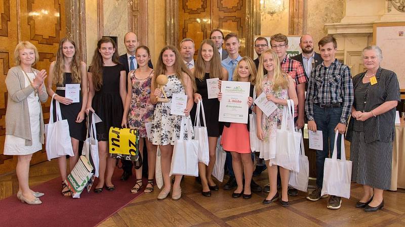 Tým ZŠ Horažďovice, Blatenská zvítězil v celorepublikové environmentální soutěži CO2 liga