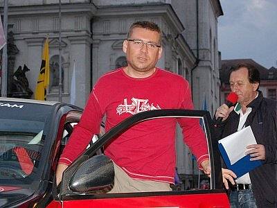 Předstartovní show Mogul Šumava Rallye v Klatovech.