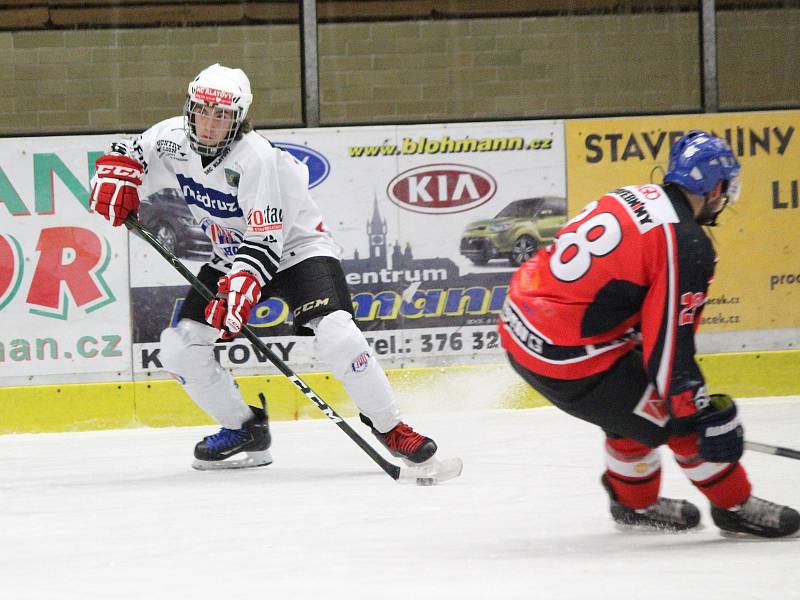 Utkání ligy staršího dorostu Klatovy (bílí) - Strakonice.