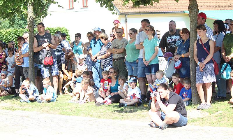 Den řemesel v Chanovicích lákal.