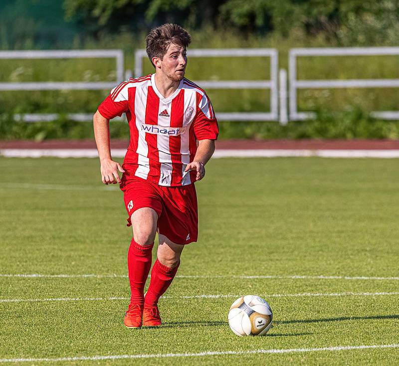 29. kolo I. A třídy: TJ Sušice (modří) - TJ Start Luby 6:1 (3:1).