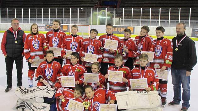 Vítězný tým HC Klatovy z bratislavského turnaje.