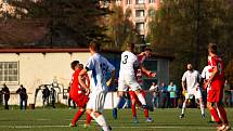 10. kolo okresního přeboru: TJ Sušice B (na snímku fotbalisté v bílých dresech) - FC Švihov 2:2 (1:1).