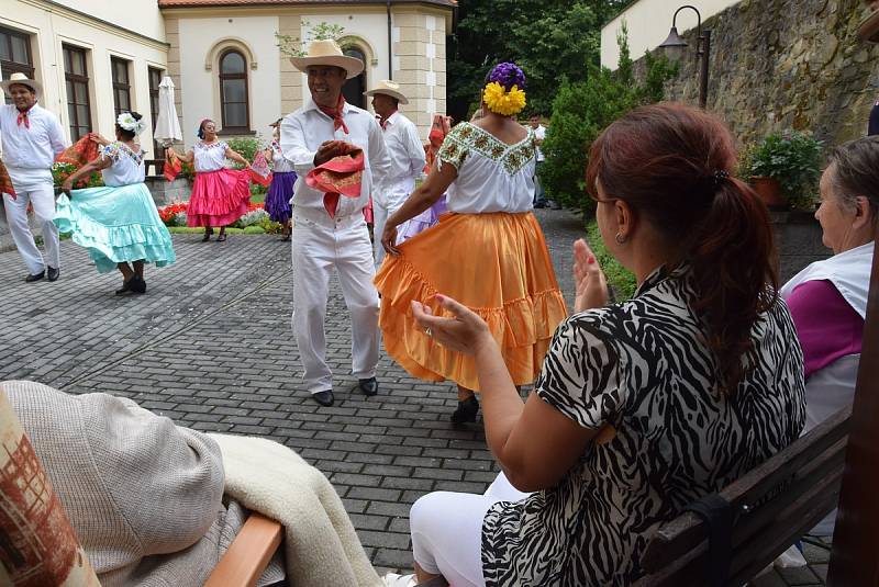 Velcí i malí účinkující sklidili za svoje vystoupení velký potlesk.