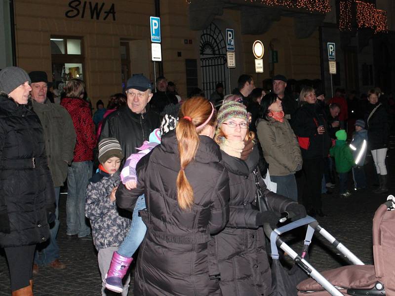 Rozsvícení vánočního stromu na klatovském náměstí