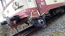 Nehoda na železničním přejezdu v Lubech