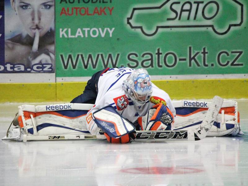 2. liga 2016/2017: SHC Klatovy (červené dresy) - HC Děčín 1:4