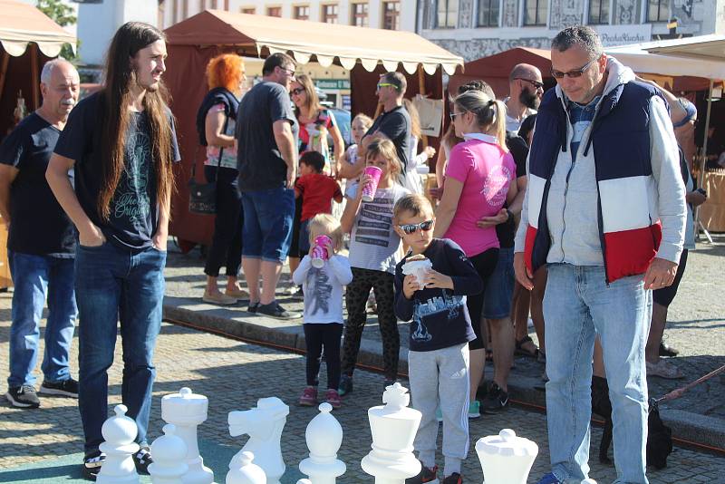 Oslavy TJ Sokol Sušice, pivní slavnosti a farmářské trhy.