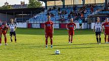 2. kolo divize A: SK Klatovy 1898 (červení) - SK Tochovice 2:1.