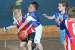 Basketbalový turnaj pro 1. a 2. třídy v Klatovech.