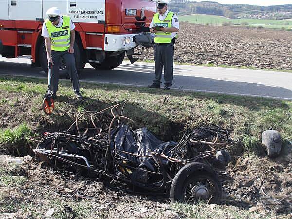 Tragická nehoda velorexu u Klatov