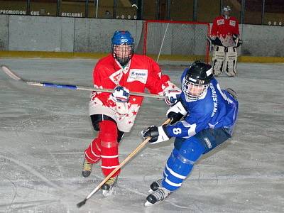 Starší žáci HC Klatovy podlehli v minulém utkání hokejové ligy doma  Vimperku 1:3